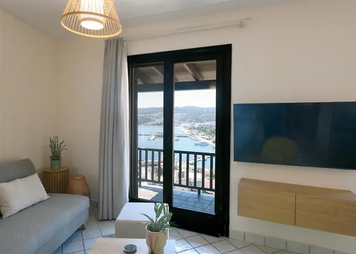 Istio Apartment Kavala